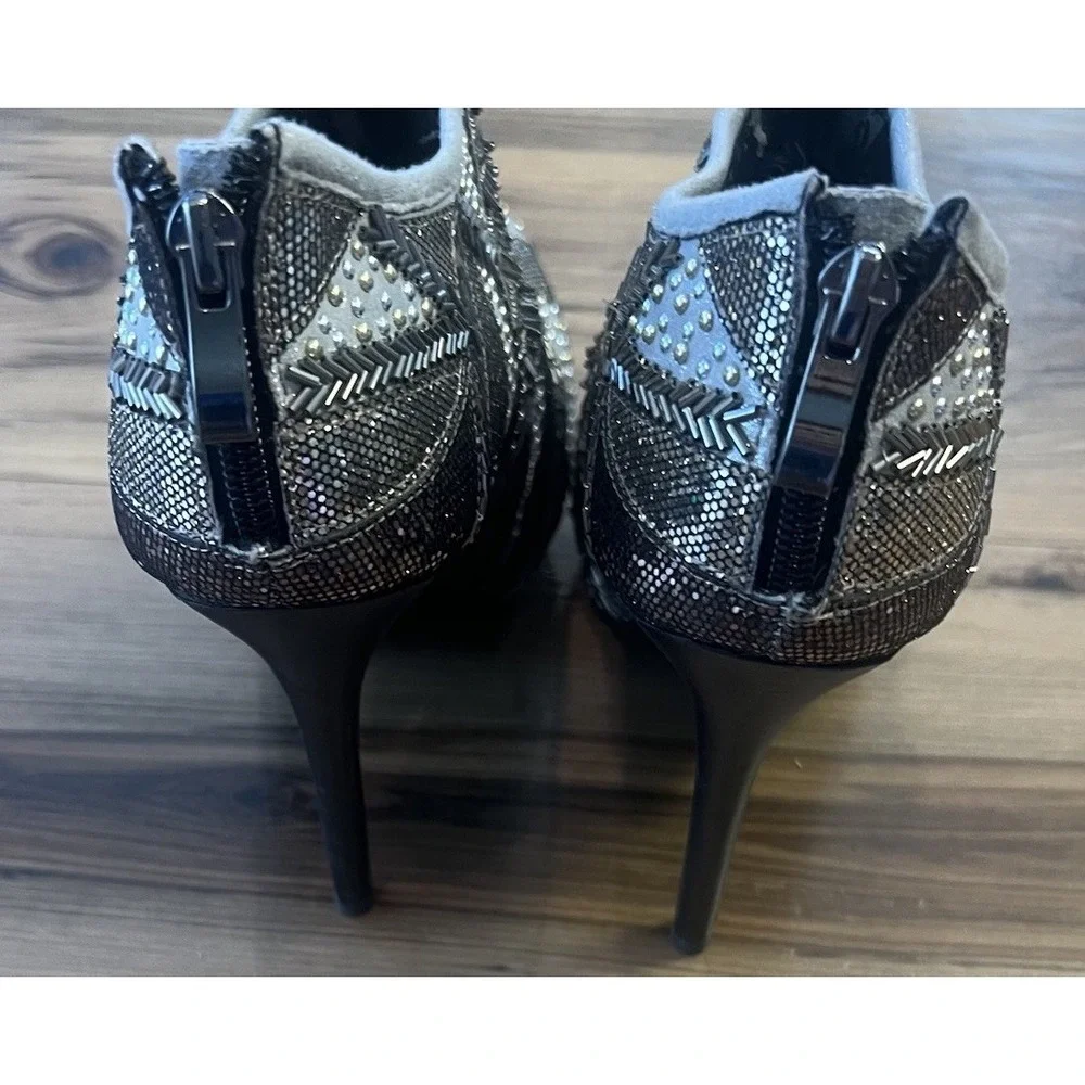 Boston Proper‎ Beaded Studded Ankle Booties Silver Heels 8 Read